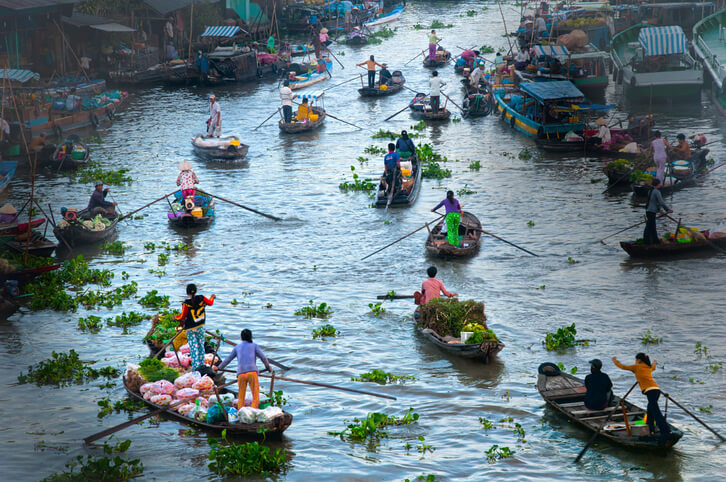 Chợ nổi Cà Mau nổi tiếng